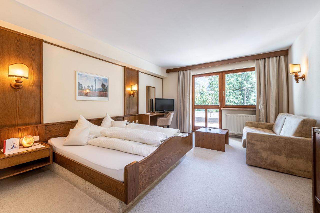 Hotel Gletscherblick Sankt Leonhard im Pitztal Eksteriør billede