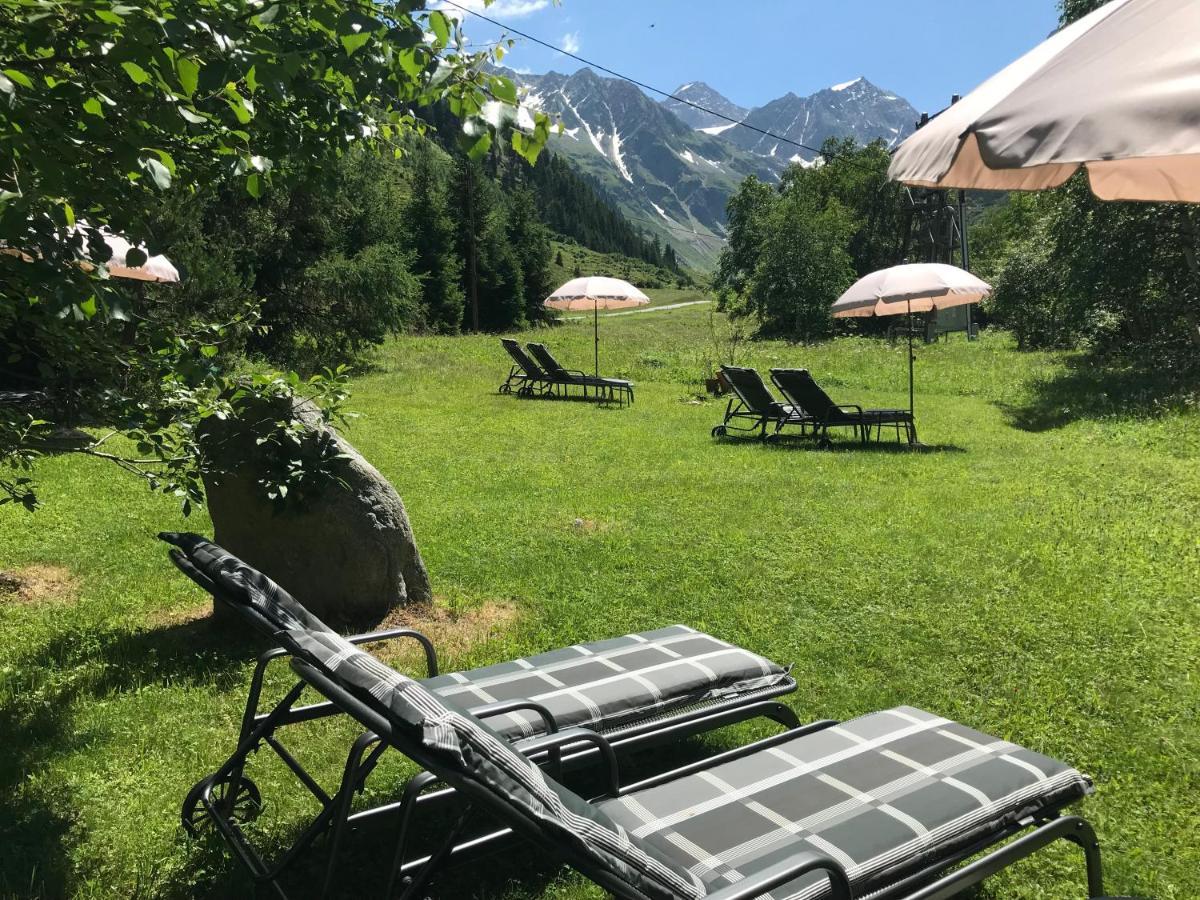 Hotel Gletscherblick Sankt Leonhard im Pitztal Eksteriør billede