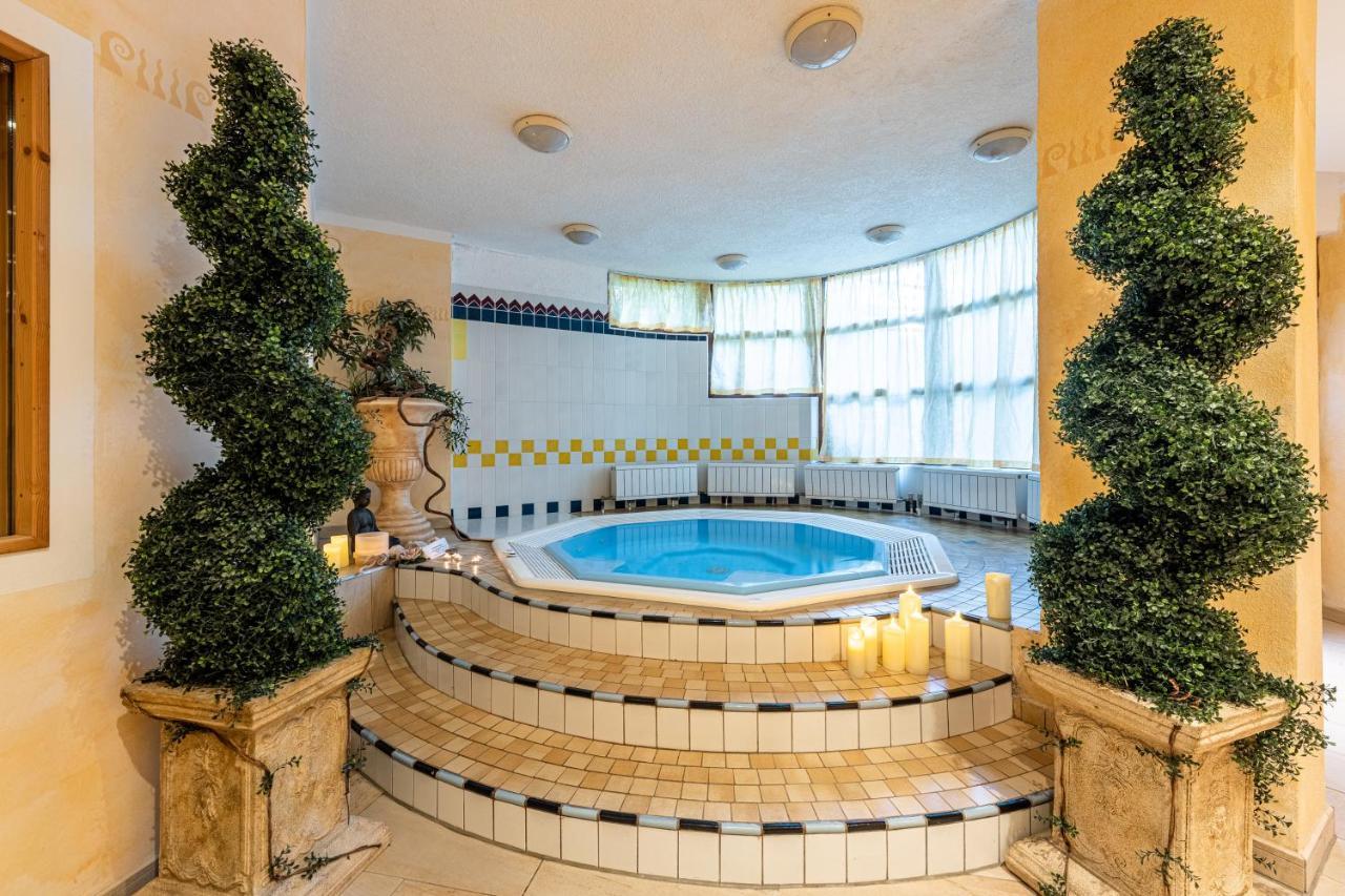 Hotel Gletscherblick Sankt Leonhard im Pitztal Eksteriør billede