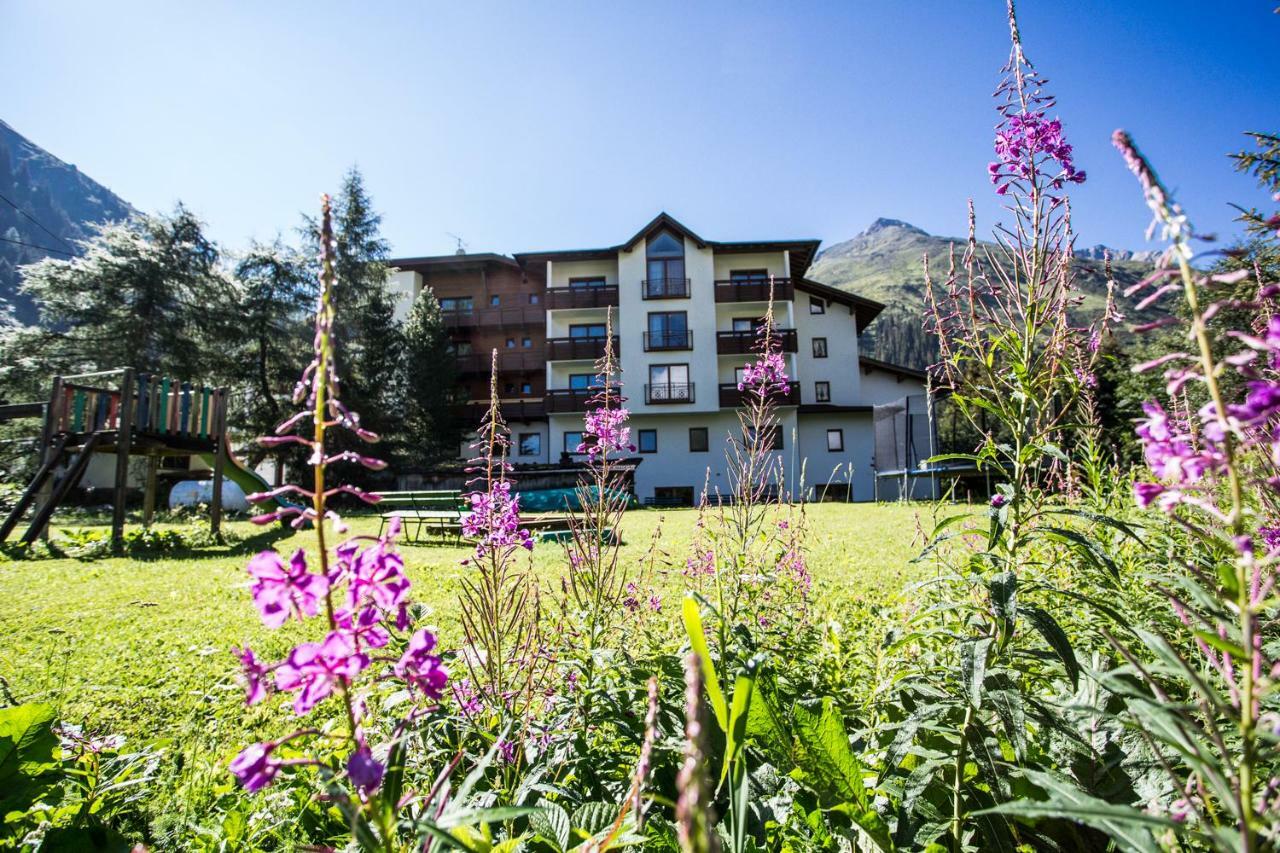 Hotel Gletscherblick Sankt Leonhard im Pitztal Eksteriør billede